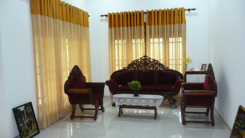 Serene Home Stay Udawalawe Luaran gambar