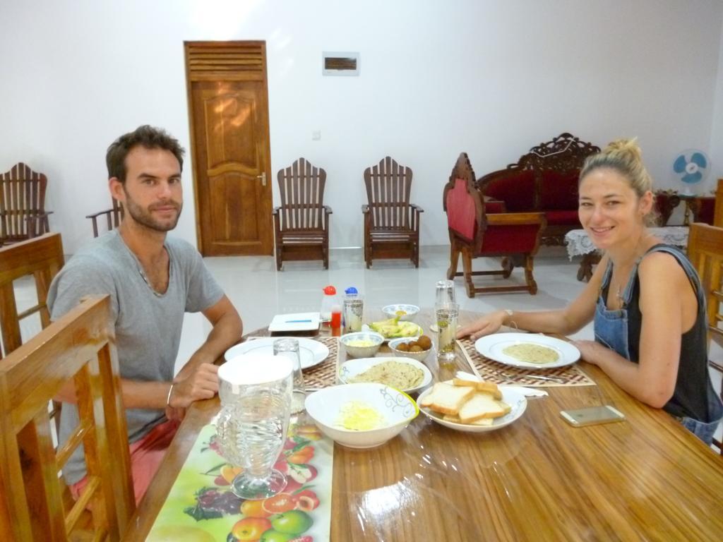 Serene Home Stay Udawalawe Luaran gambar