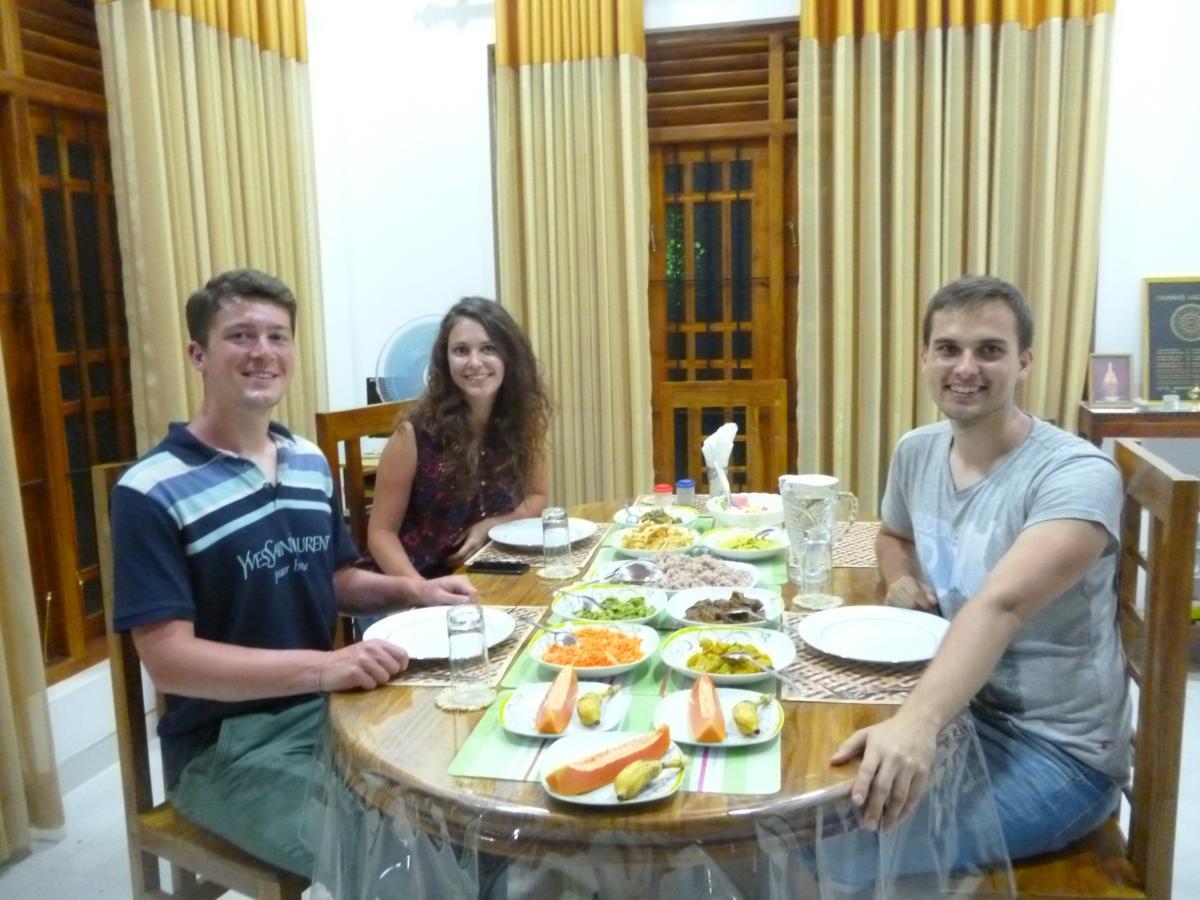 Serene Home Stay Udawalawe Luaran gambar